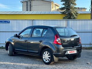 2010 Renault Sandero I, серый, 390000 рублей, вид 3