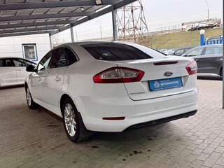 2012 Ford Mondeo IV Рестайлинг, белый, 899000 рублей, вид 3