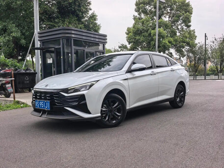 Dongfeng Aeolus Yixuan I Рестайлинг