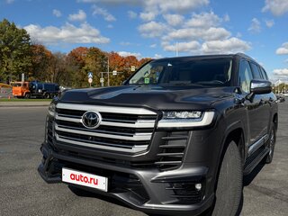 2023 Toyota Land Cruiser 300 Series, серый, 11950000 рублей, вид 4