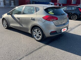 2014 Kia Ceed II, серый, 930000 рублей, вид 3
