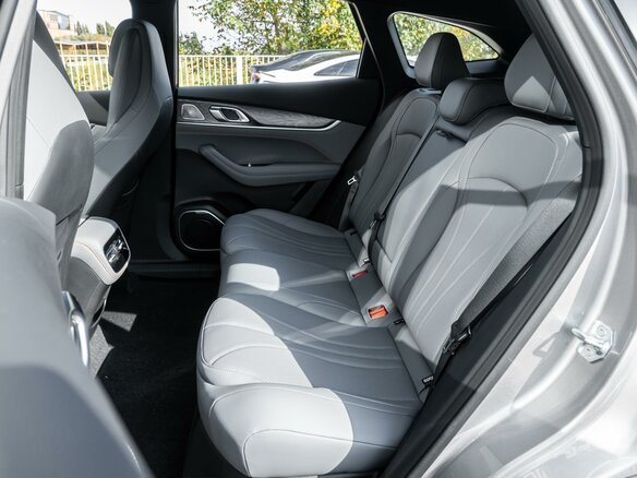 2026 Geely Galaxy M7, серый, 3832500 рублей - вид 8