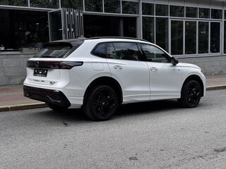 2026 Volkswagen Tiguan L Pro III (China Market), белый, 4800000 рублей, вид 4
