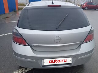 2012 Opel Astra H Рестайлинг, серебристый, 530000 рублей, вид 3