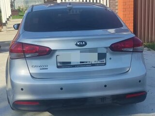 2019 Kia Cerato III Рестайлинг (Classic), серебристый, 1800000 рублей, вид 2