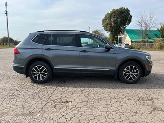 2021 Volkswagen Tiguan Allspace II, серый, 2590000 рублей, вид 4