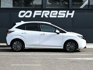 2022 Nissan Note e-Power III, белый, 2050000 рублей, вид 5