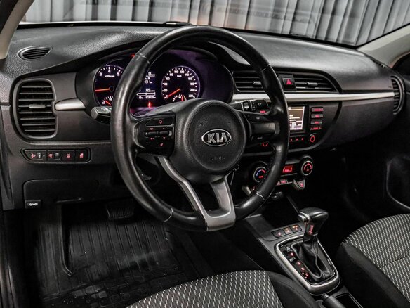 2018 Kia Rio IV, белый, 1279000 рублей - вид 6