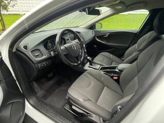 2017 Volvo V40 Cross Country I Рестайлинг, белый, 1850000 рублей, вид 4