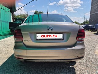 2016 Volkswagen Polo V Рестайлинг, бежевый, 540000 рублей, вид 5