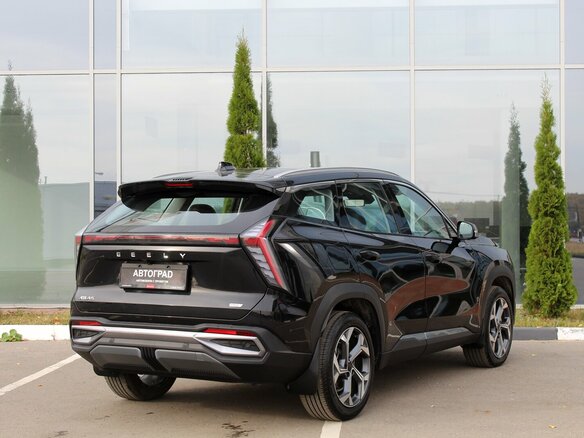 2024 Geely Atlas II, чёрный, 3250000 рублей - вид 3