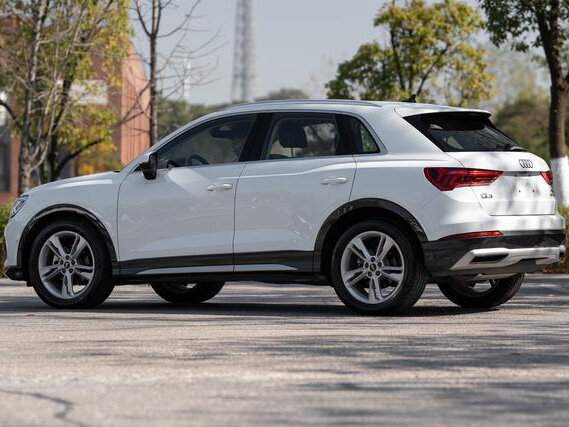 2022 Audi Q3 35 TFSI II (F3), белый, 2121000 рублей - вид 4