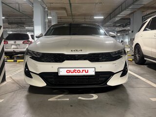2021 Kia K5 III, белый, 2750000 рублей, вид 3