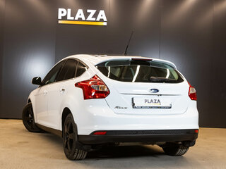 2012 Ford Focus III, белый, 690000 рублей, вид 4