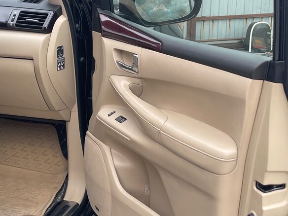 2011 Lexus LX 570 III, чёрный, 3150000 рублей - вид 10