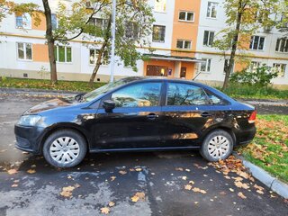 2014 Volkswagen Polo V, чёрный, 800000 рублей, вид 4