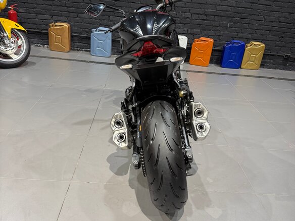 2017 Kawasaki Z 1000, чёрный, 845000 рублей - вид 7