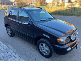 2003 Mercedes-Benz M-Класс 350 I (W163) Рестайлинг, чёрный, 985000 рублей, вид 2