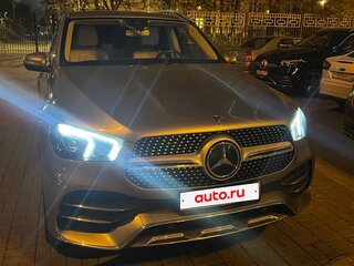 2020 Mercedes-Benz GLE 300 d II (V167), серый, 6600000 рублей, вид 3