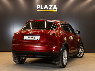 2014 Nissan Juke I, красный, 960000 рублей, вид 4