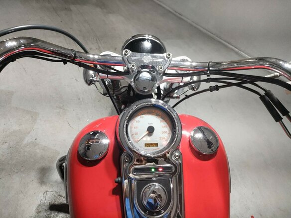 2010 Harley-Davidson Dyna Super Glide, красный, 799000 рублей - вид 4