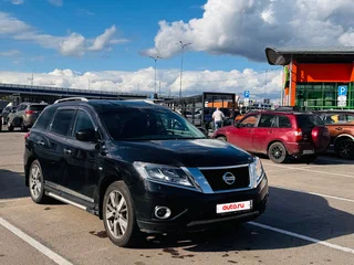 2014 Nissan Pathfinder IV, чёрный, 2000000 рублей, вид 1