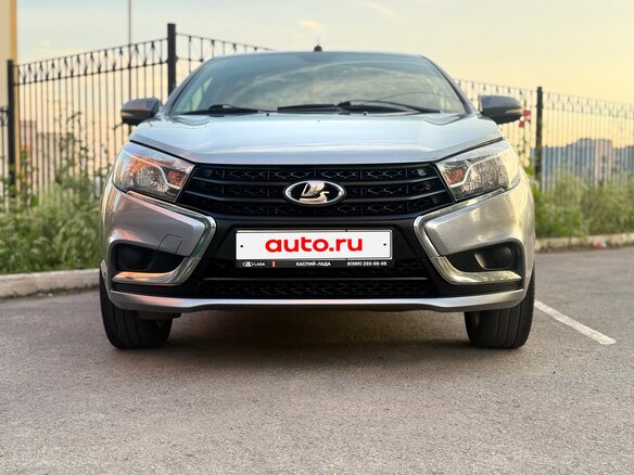 2017 Lada (ВАЗ) Vesta I, серый, 750000 рублей - вид 4