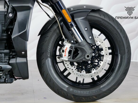 2022 Triumph Rocket 3, чёрный, 2299000 рублей - вид 10