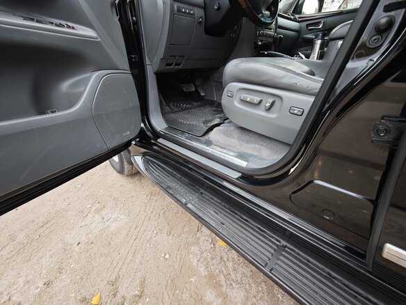2008 Lexus LX 570 III, чёрный, 2500000 рублей - вид 36