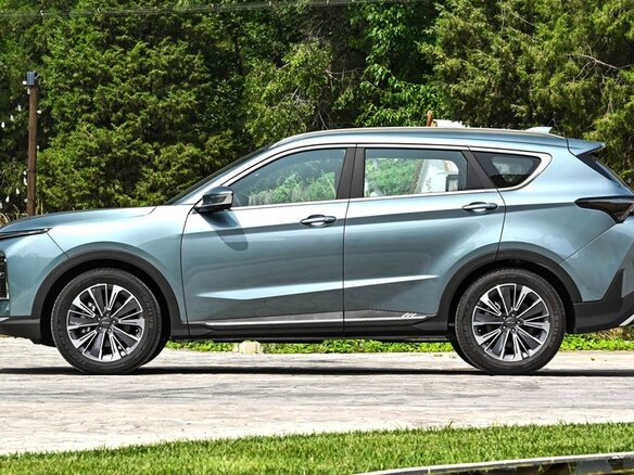 2025 Jetour X70+ I Рестайлинг 3, голубой, 1750000 рублей - вид 7