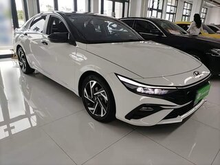 2023 Hyundai Elantra VII (CN7) Рестайлинг, белый, 1266000 рублей, вид 3