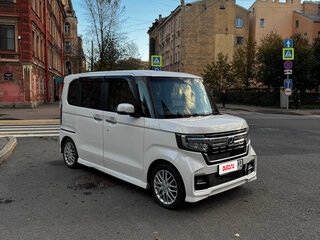 2021 Honda N-BOX II Рестайлинг, белый, 1570000 рублей, вид 1
