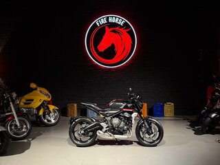 2021 Triumph Trident 660, чёрный, 785000 рублей, вид 1