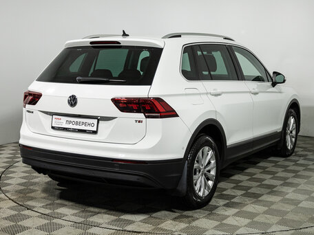 2018 Volkswagen Tiguan II, белый, 1999900 рублей, вид 5
