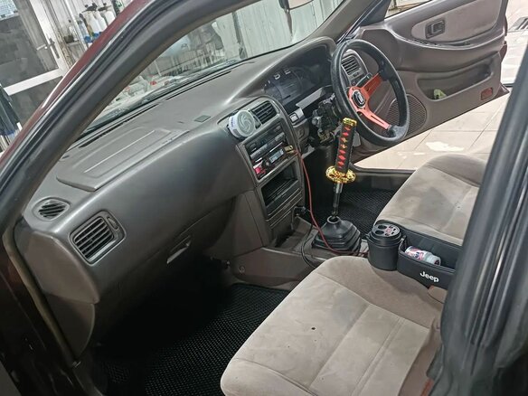 2000 Nissan Presea II, красный - вид 9