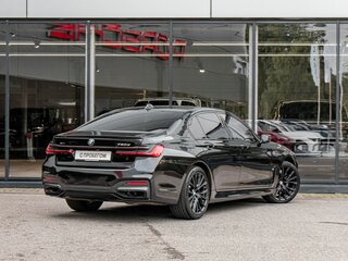 2019 BMW 7 серии 730d xDrive VI (G11/G12) Рестайлинг, чёрный, 5297000 рублей, вид 4
