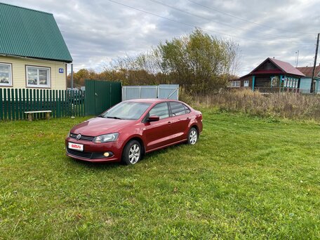 2010 Volkswagen Polo V, красный, 675000 рублей, вид 1