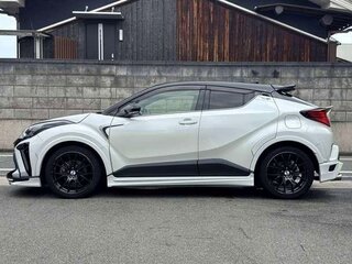 2022 Toyota C-HR I Рестайлинг, белый, 1493000 рублей, вид 2