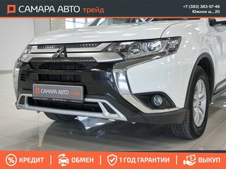 2021 Mitsubishi Outlander III Рестайлинг 3, белый, 2350000 рублей, вид 3
