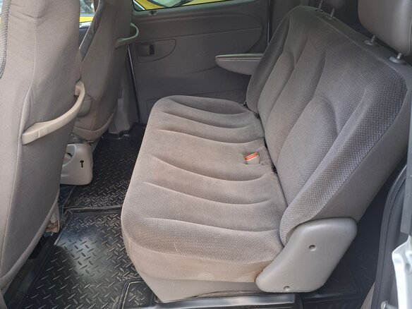 2002 Dodge Caravan 4-speed IV, серебристый, 420000 рублей - вид 12
