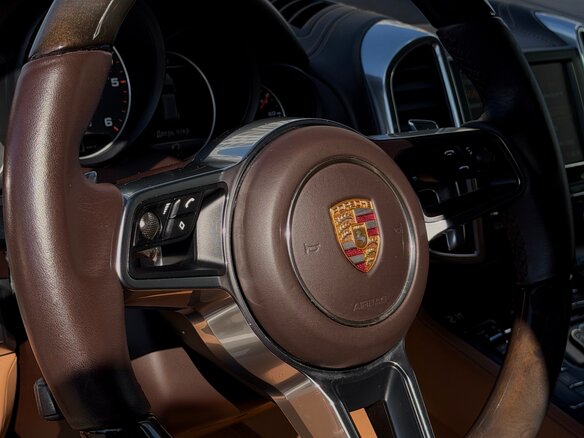 2015 Porsche Cayenne Diesel II Рестайлинг (958), синий, 4100000 рублей - вид 6
