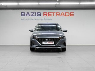 2020 Hyundai Solaris II Рестайлинг, серый, 1600000 рублей, вид 2