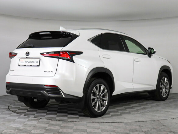 2017 Lexus NX 200 I Рестайлинг, белый, 3147000 рублей - вид 4