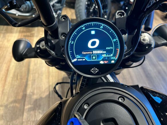 2025 Harley-Davidson Sportster S, чёрный, 1899000 рублей - вид 4