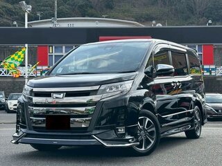 2021 Toyota Noah III (R80) Рестайлинг, чёрный, 2193000 рублей, вид 1