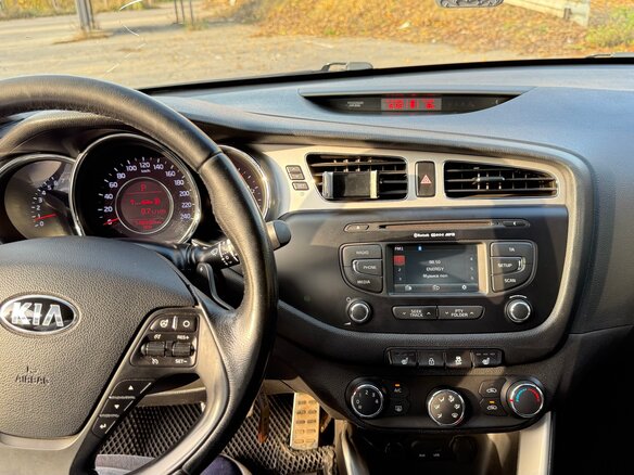 2014 Kia Ceed II, белый, 1180000 рублей - вид 8