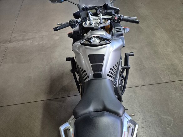 2006 Yamaha FZ1, серебристый, 550000 рублей - вид 6