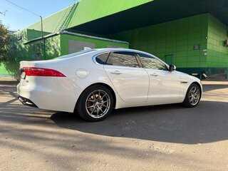 2018 Jaguar XF II, белый, 2380000 рублей, вид 4