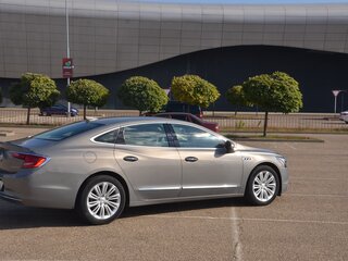 2019 Buick LaCrosse III, серый, 2399000 рублей, вид 3