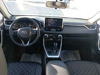 2019 Toyota RAV4 V (XA50), белый, 2858000 рублей, вид 5